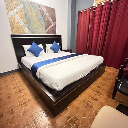 Bab Al Bahrain Hotel Al-Manamah Bagian luar foto